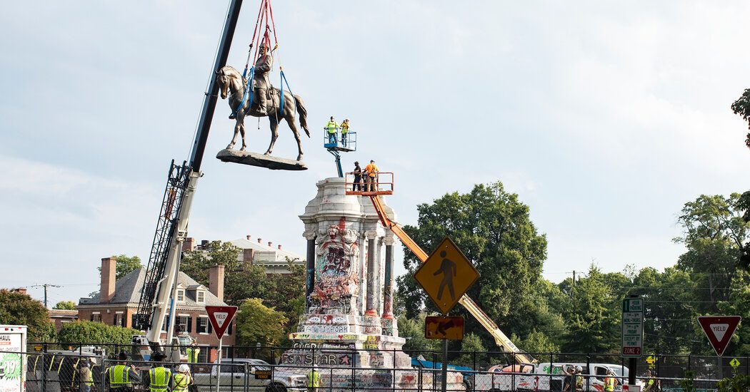 RFK Jr.  decries the removal of Confederate statues